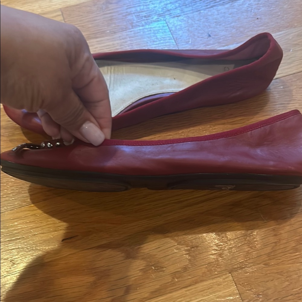 GAP Red Flats with Rhinestone Bow - Picture 3 of 6
